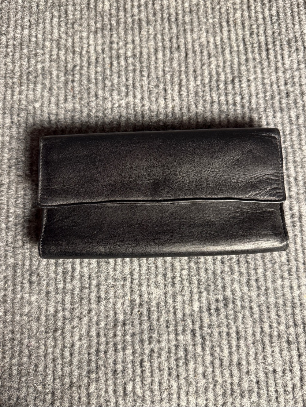 VINTAGE Genuine Black Leather Flap Tri-Fold Continental Wallet